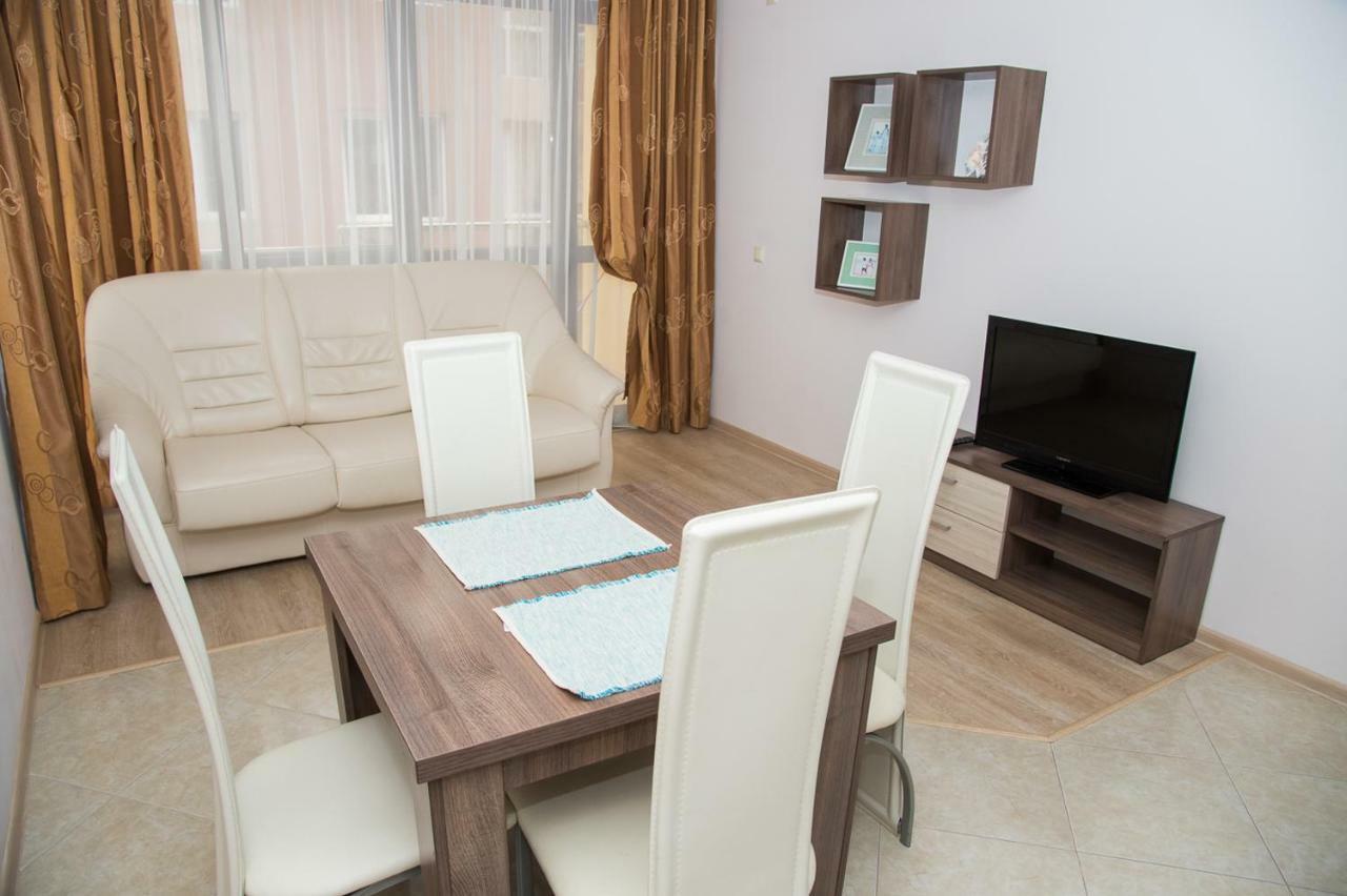 Apart Lev Ravda Exterior photo