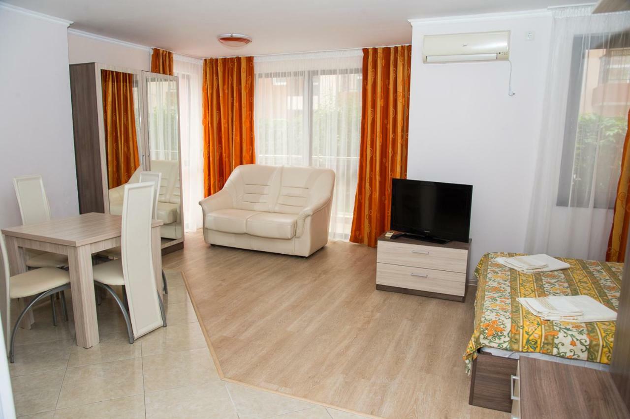Apart Lev Ravda Exterior photo