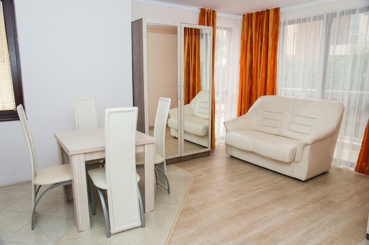 Apart Lev Ravda Exterior photo